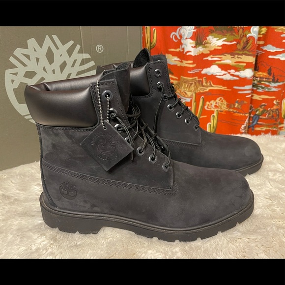 Timberland Other - 🥾 MENS AWESOME TIMBERLAND CLASSIC BLACK WATERPROOF BOOTS. SIZE 9.5 MEDIUM. 🥾